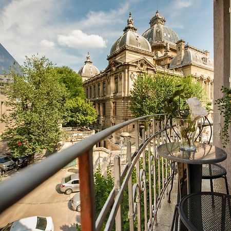 Centrally Located 2Br Apartment With Balcony & Unique Design Bucharest Exterior photo
