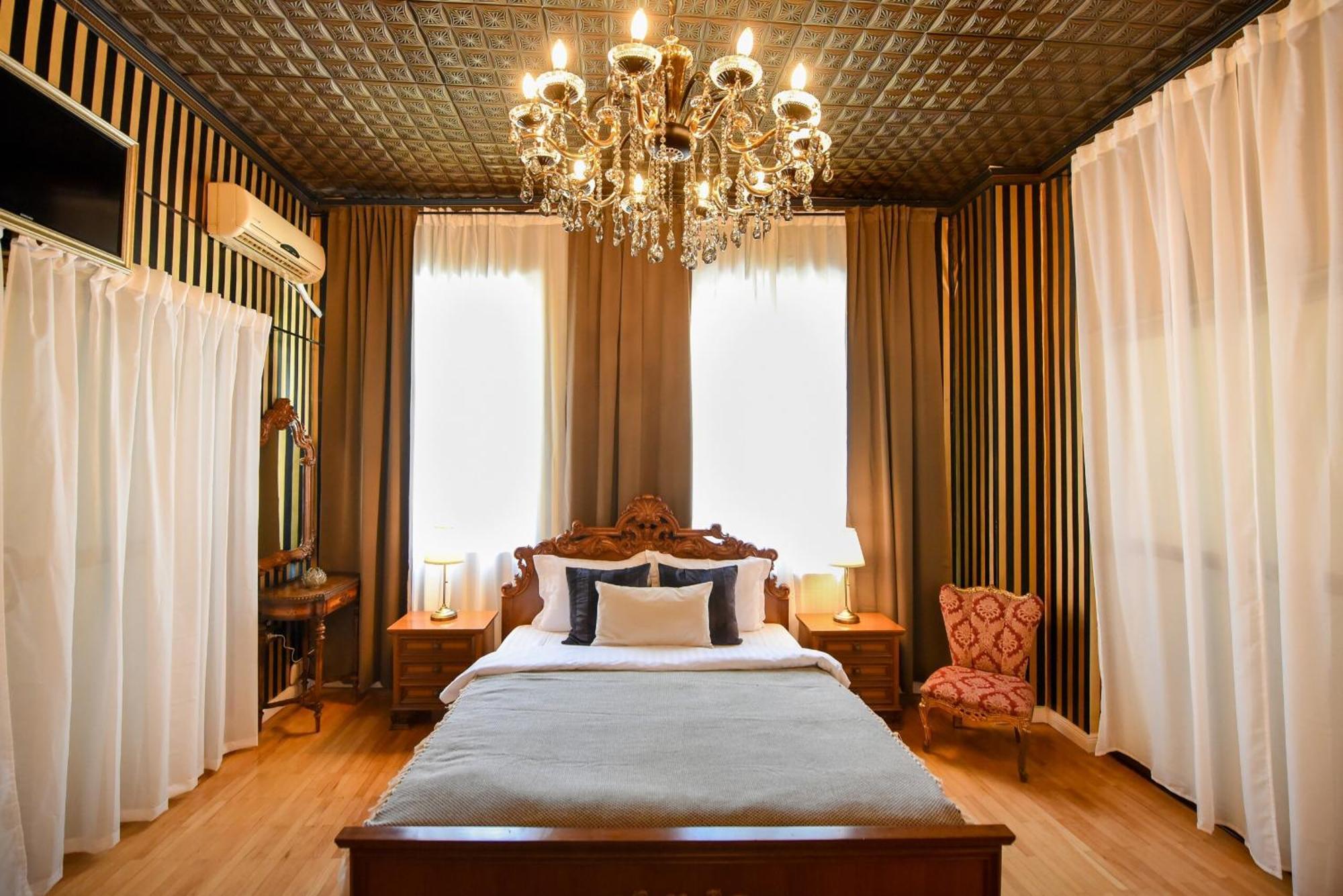 Centrally Located 2Br Apartment With Balcony & Unique Design Bucharest Exterior photo