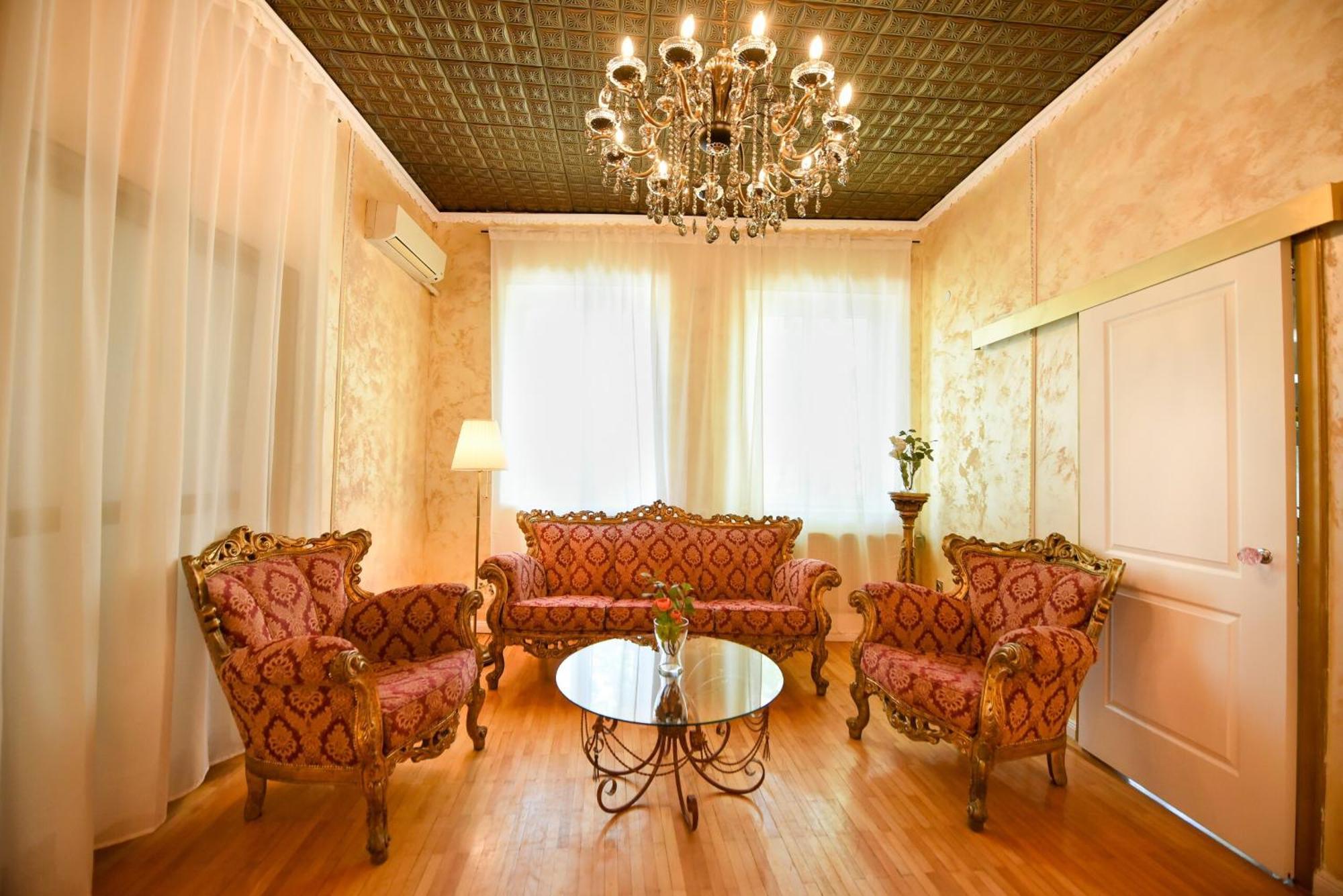 Centrally Located 2Br Apartment With Balcony & Unique Design Bucharest Exterior photo
