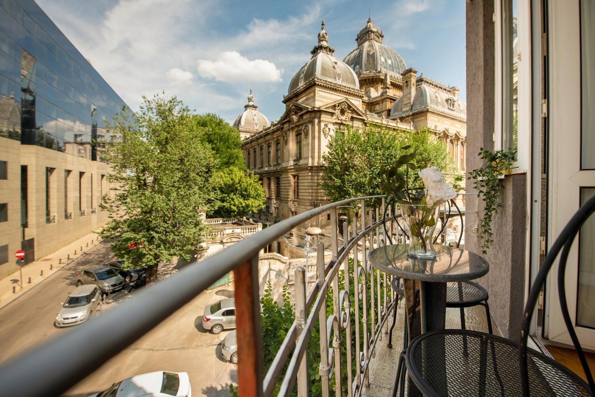 Centrally Located 2Br Apartment With Balcony & Unique Design Bucharest Exterior photo
